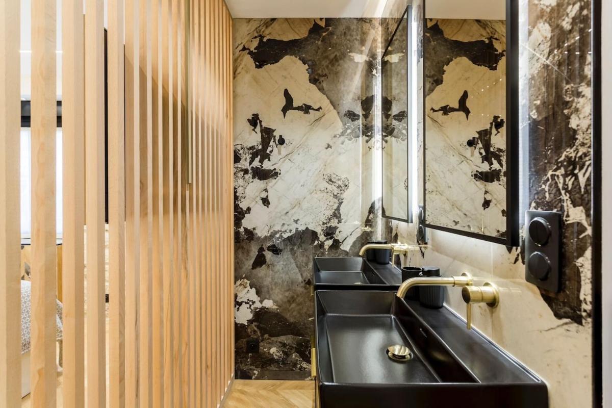 Ferienwohnung B1 Beautiful, Luxury Near Eiffel Tower Sleeps Ac Paris Exterior foto